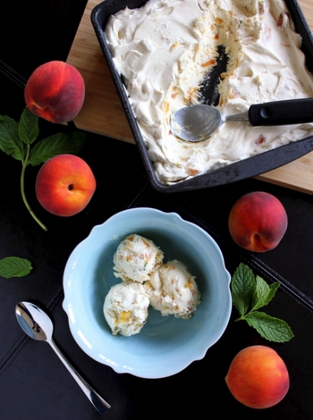 no churn roasted peach ice cream with mint and lime